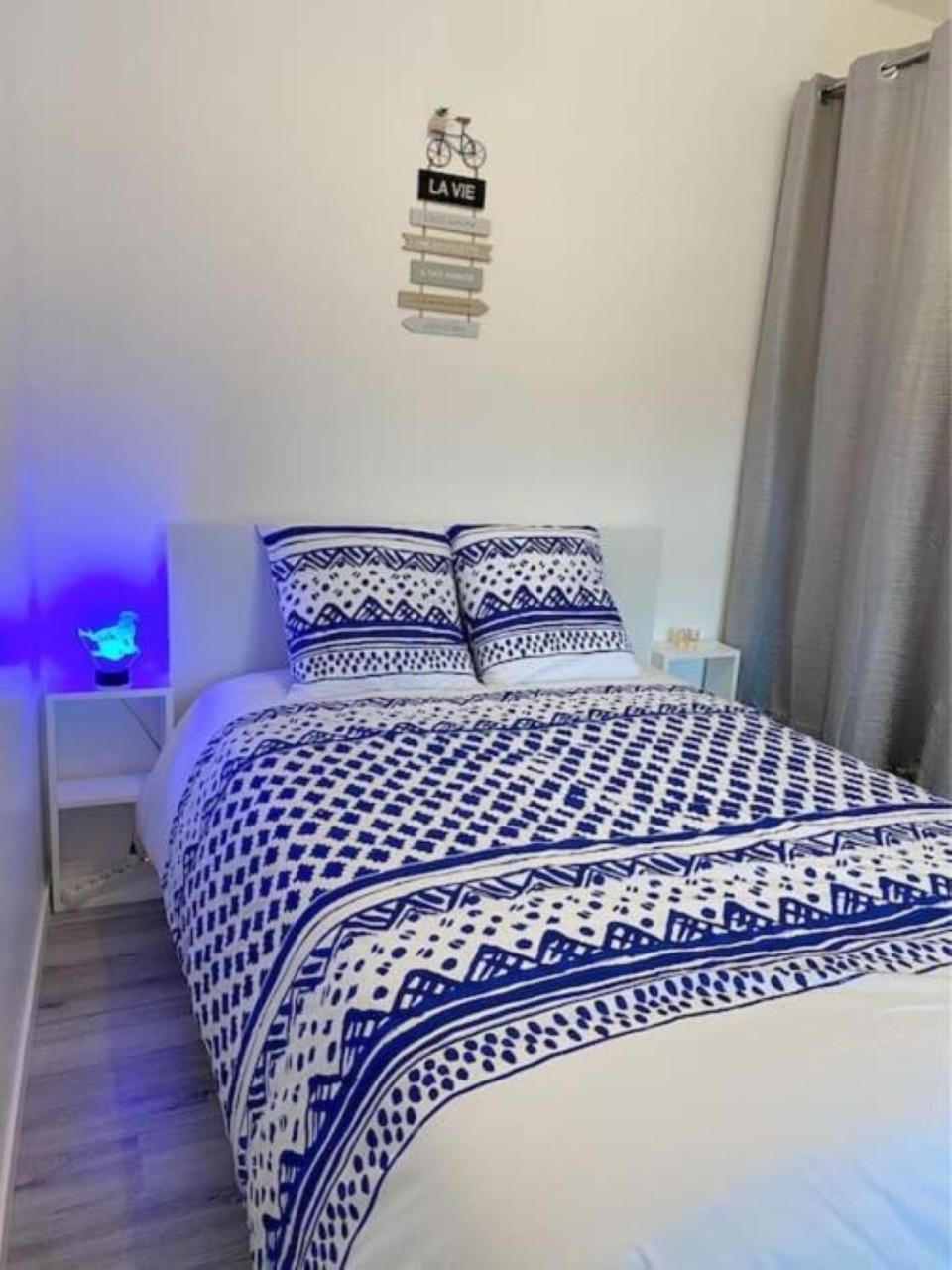 Apartment Chaleureux A